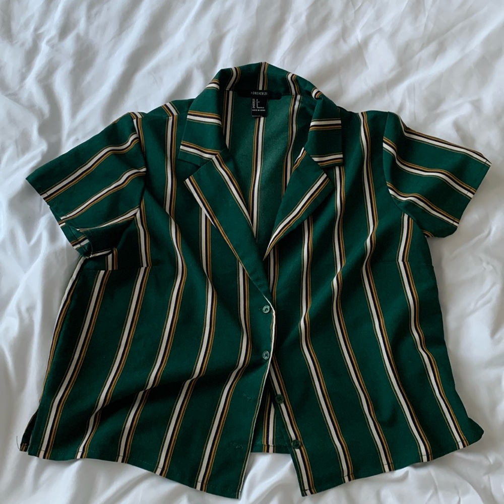 Crop Button up